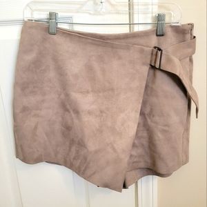 Faux Suede Zara Shorts Taupe Beige Size Large